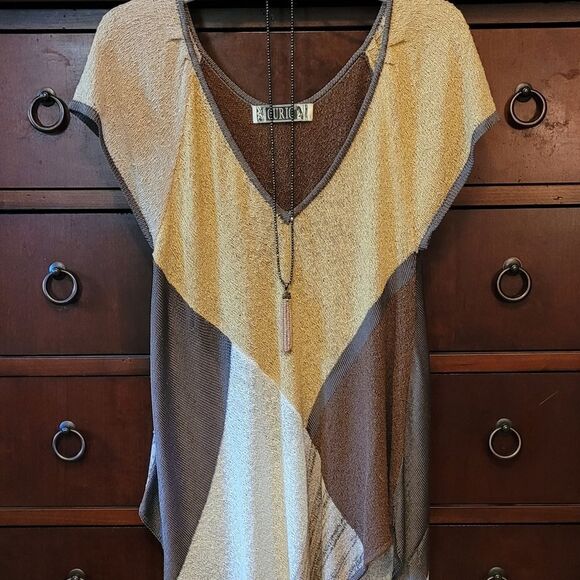 CURIO MICRO KNIT TUNIC - Picture 1 of 5